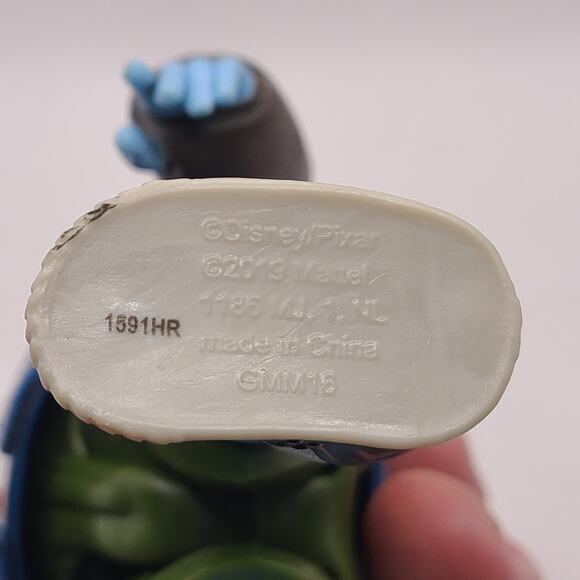 Disney and Pixar Onward Barley Lightfoot Core Figure 2020 Action Figure - Picture 5 of 5